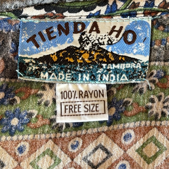 Tienda Ho 60’s Boho Multicolored Mixed Print Ruffled Flounced Vest OS - Picture 8 of 14